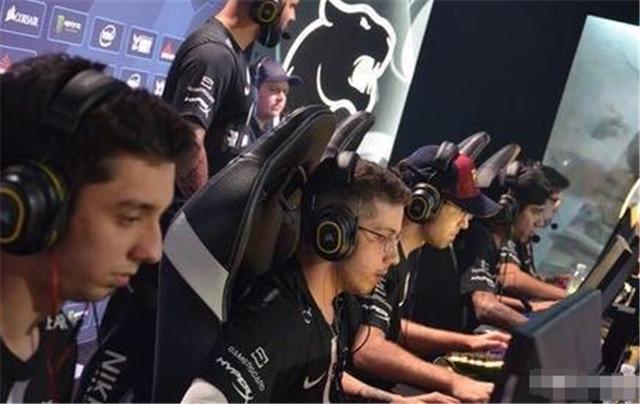 不仅展示了 不仅展示了