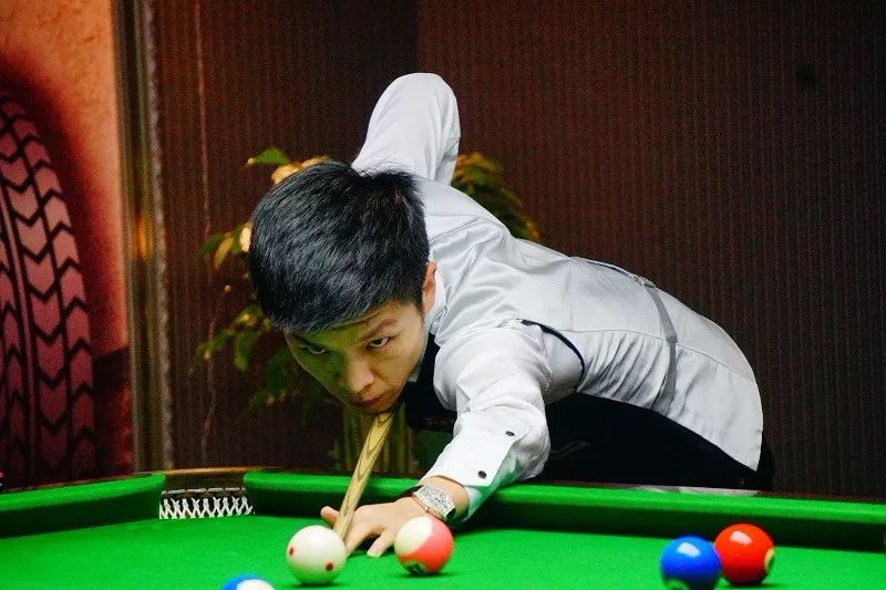 与其交锋 与其交锋